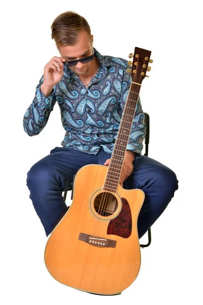 Guitarra Professor isolado — Fotografia de Stock