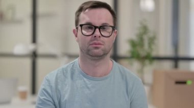 Evet 'in Portresi. Yazan: 