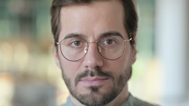 Close up of Young Man Feeling Shocked, Disappointed — Vídeos de Stock