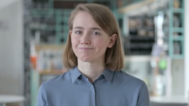 Young Woman showing No Sign by Shaking Head — Stock Video