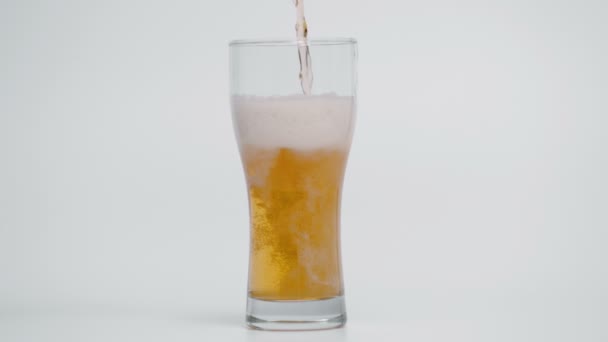 Slow Motion of Pouring Beer in Glass, 1000 Fps — Stock Video