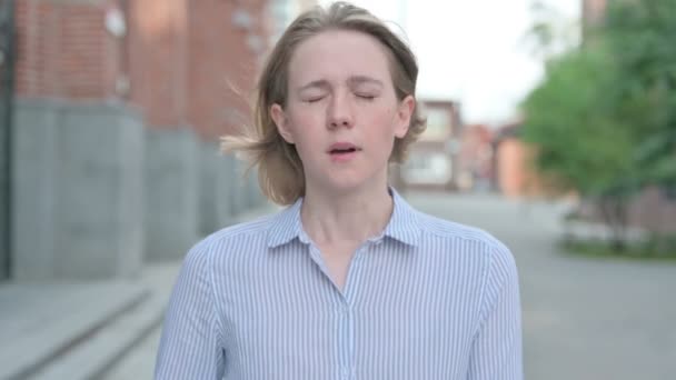 Portrait of Sleepy Woman Yawning, Outdoor — Stock Video