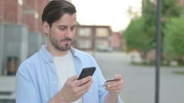 Smartphone 'da Çevrimiçi Ödeme Başarısı Olan Adam