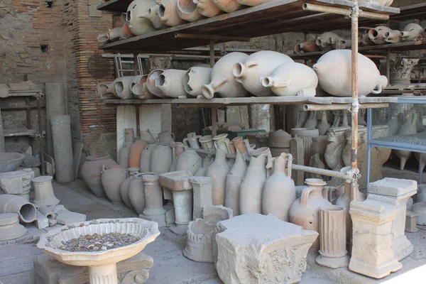 Ruínas de Pompeia. Cidade romana antiga na Itália morreu de erupção de Vesúvio . — Fotografia de Stock