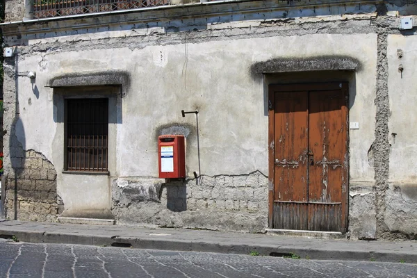 Calle antigua en la ciudad italiana — Foto de Stock