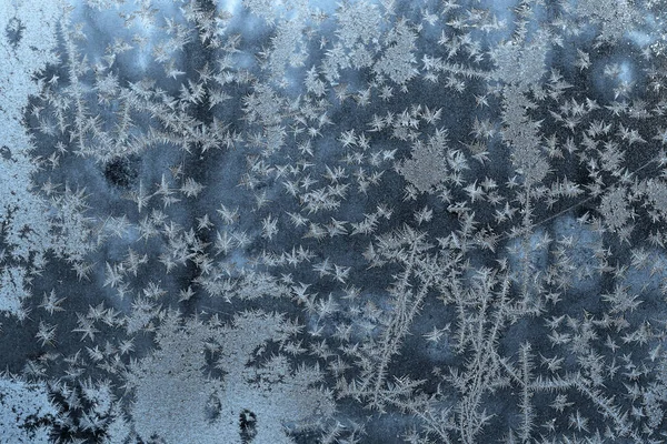 Krásné Zimní Pozadí Zamrzlé Sklo Bílé Sněhové Vločky — Stock fotografie