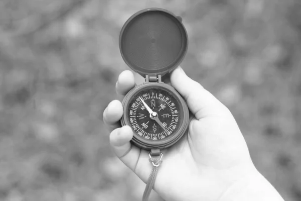 Klassisk Navigering Kompass Naturlig Bakgrund Som Symbol För Turism Med — Stockfoto