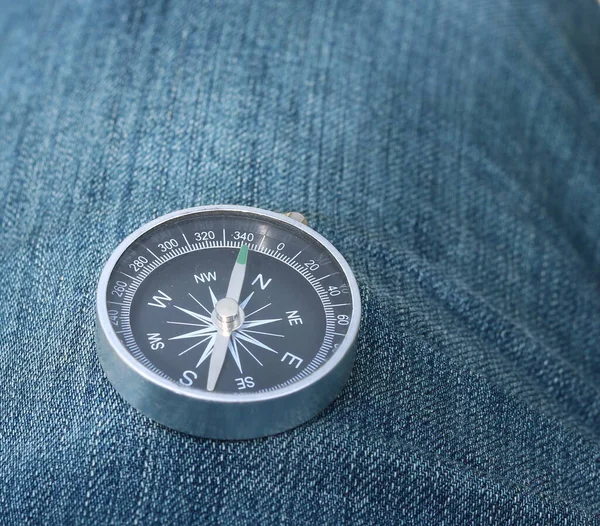 Classic Compass Denim Background Symbol Tourism Compass Travel Compass Outdoor — Stock Photo, Image