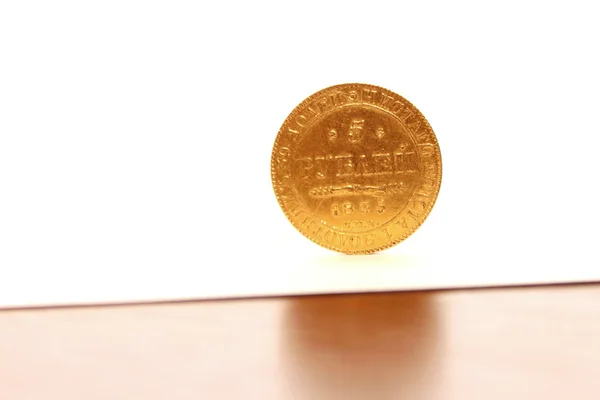 Moneda de oro antigua —  Fotos de Stock