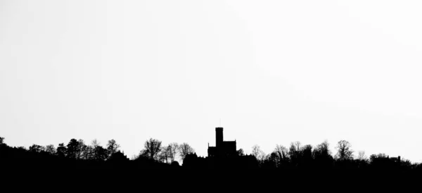 Σιλουέτα Του Κάστρου Του Λιχτενστάιν Στη Γερμανία Μαύρο Και Άσπρο — Φωτογραφία Αρχείου