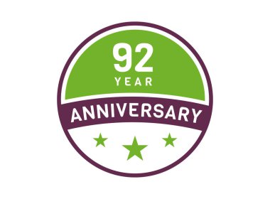 92 yıllık yıldönümü resmi, 92 yıllık yıldönümü logosu beyaz arka planda izole edilmiş.