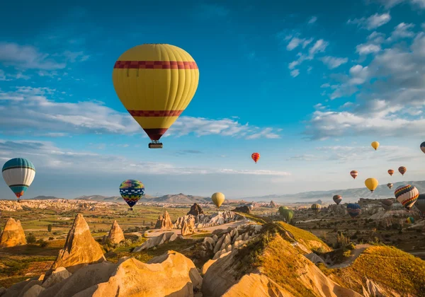 トルコ、カッパドキアの気球 — ストック写真