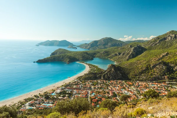 Oludeniz laguny w morze widok na plażę — Zdjęcie stockowe