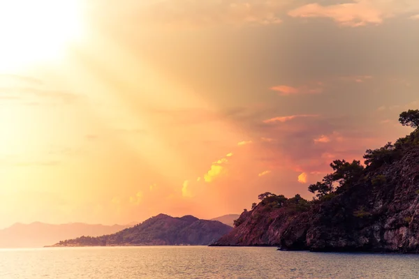 Beach at Mediterranean sea. Fethiye, Turkey — Stock Photo, Image