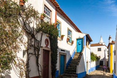 Portekiz 'in merkezindeki güzel ortaçağ köyü Obidos