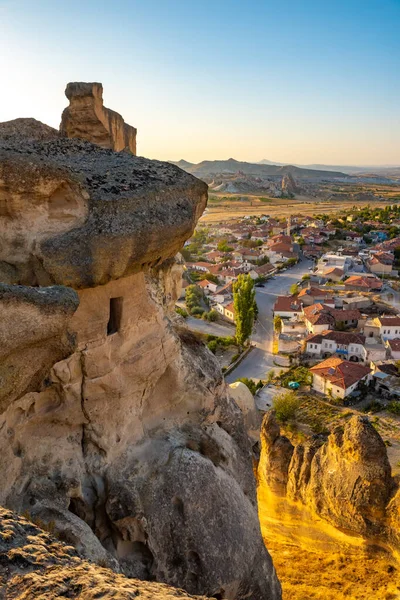 Alte Höhlensiedlung Cavusin, Kappadokien, Türkei — Stockfoto