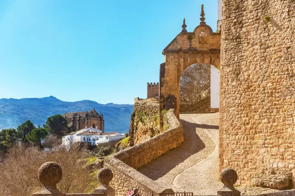 Puerta de Felipe V Centro Histórico y Artístico de Ronda, España — Foto de Stock