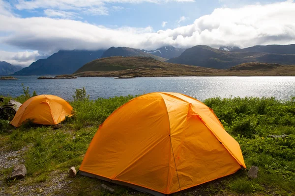 Two tourist tents in mountains — Stock Photo, Image