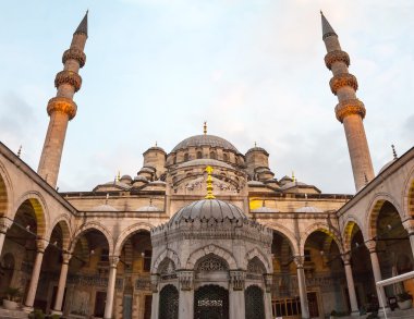 Yeni Camii Yeni Valide Camii, Istanbul, Türkiye, Eminönü İlçesi İç Mimarlık