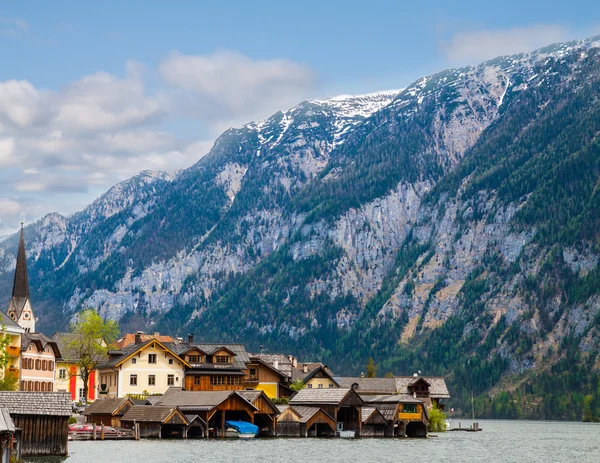 Vacker sommar alpina hallstatt stad — Stockfoto
