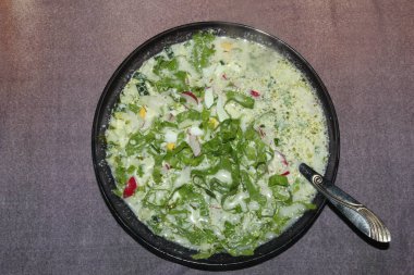 Soğuk çorba pişmeye hazır..