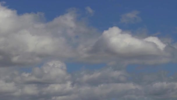 Zeitraffer mit Himmel — Stockvideo