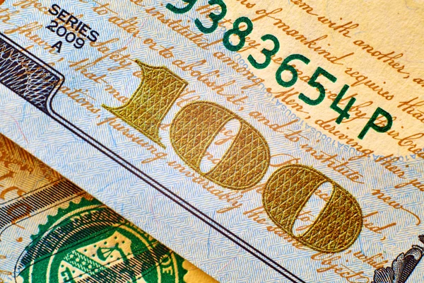 yüz dolar yakın çekim