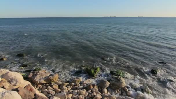 Plaża skalista — Wideo stockowe
