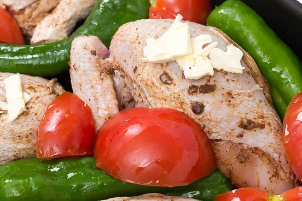 Kızartma tavuk Akdeniz tarzı