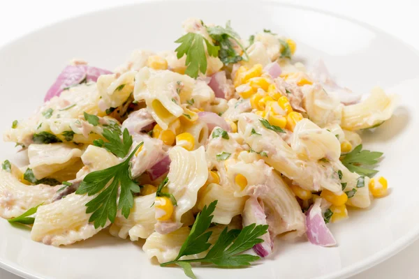 Tuna sweetcorn pasta salad closeup — Stock Photo, Image