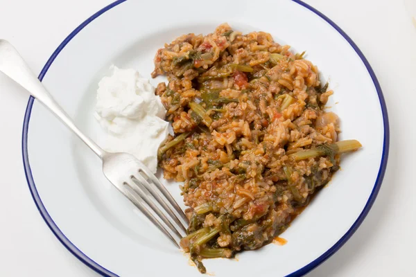 Turkish mince and spinach high angle — Stock Photo, Image