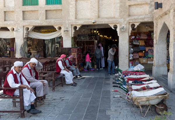 Souq hamallar bekliyor