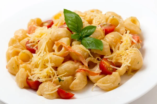 Pasta with cream and tomatoes — Stock Photo, Image