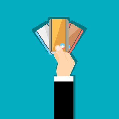 plastik kredi kartları tutmak el