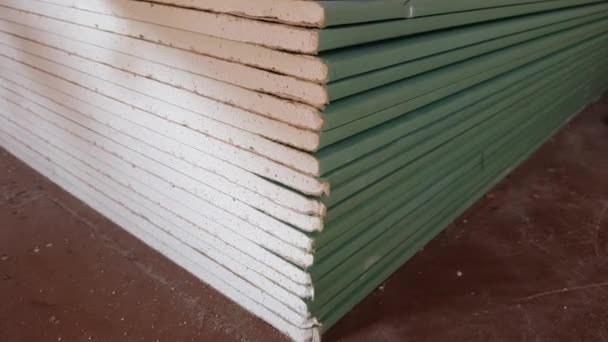 New Sheets Moisture Resistant Drywall Dusty Room Floor — Stockvideo