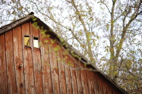 Pediment Aus Brettern Einem Ländlichen Haus Kleine Gauben Auf Dem — Stockfoto