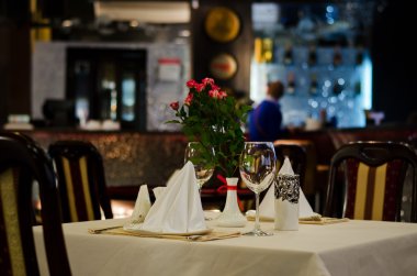 Restoranda şık sofra