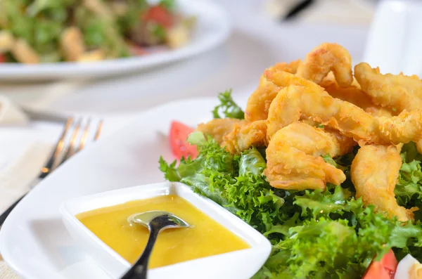 Battered deep fried calamari — Stock Photo, Image