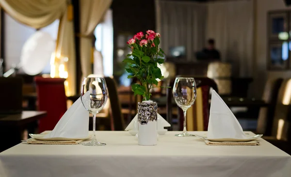 Conception de décor de table pour deux personnes — Photo