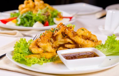 Gurme gevrek Fry tavuk Chili Sos ile