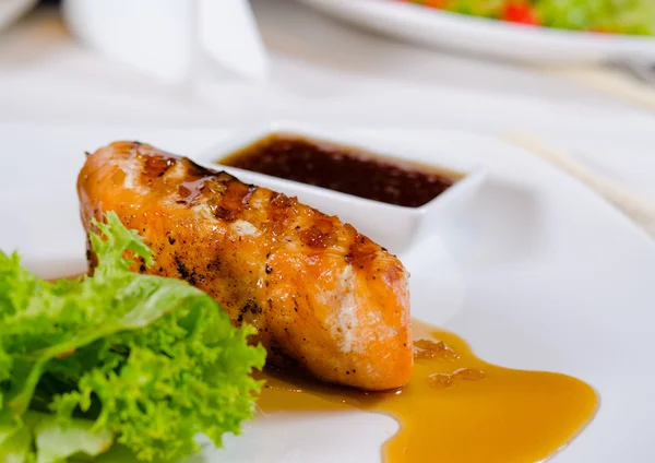 Close Up of Grilled Salmon Dish — Stock Photo, Image