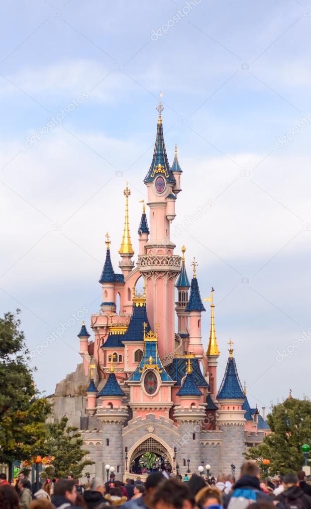 Sleeping Beauty Castle The Symbol Of Disneyland Paris Stock Editorial Photo C Ampack Sleeping Beauty Castle The Symbol Of Disneyland Paris Stock Editorial Photo C Ampack
