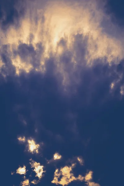 Драматические облака Фоновый фильтр — стоковое фото