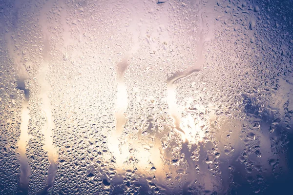 Goccia d'acqua su vetro — Foto Stock