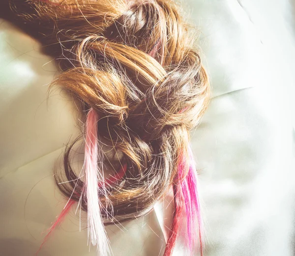 Synthetische lockige Haare gefiltert — Stockfoto