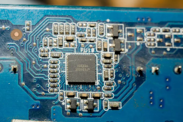 Placa de circuito azul macro —  Fotos de Stock