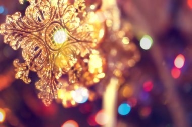 Sarı Plastik kar tanesi