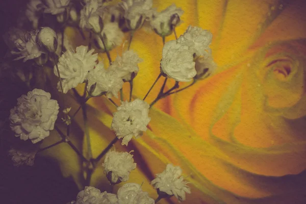 Жовті троянди з крапельки ретро — стокове фото