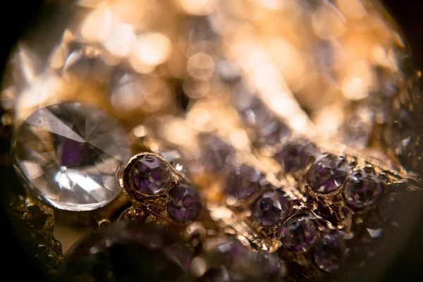Diamantes e ouro supermacro — Fotografia de Stock