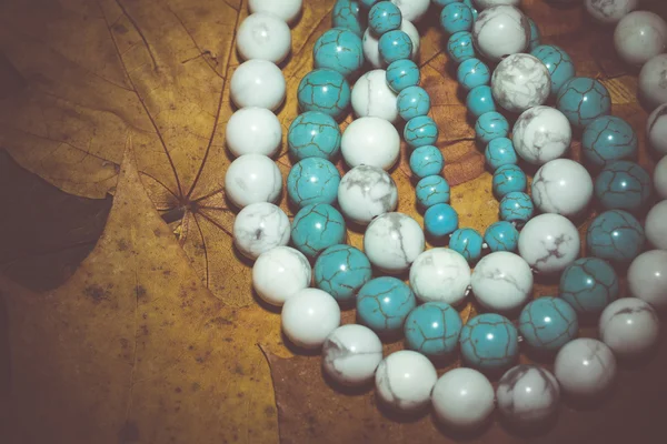 Abalorios de Turquesa Azul y Blanco Retro — Foto de Stock